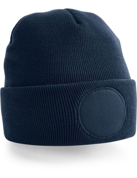 Čepice s kruhovou nášivkou